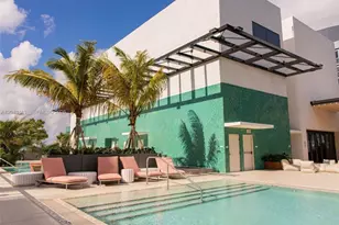 11 NE 6th St, Miami, FL 33132 - Photo 21