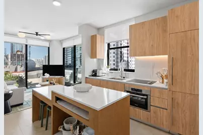 11 NE 6th St #1509, Miami, FL 33132 - Photo 3