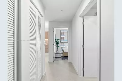 11 NE 6th St #1509, Miami, FL 33132 - Photo 13