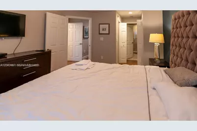 11002 NW 83rd St #106, Doral, FL 33178 - Photo 7