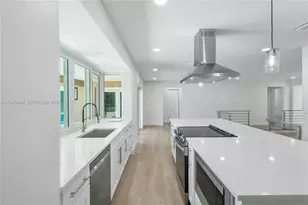 4914 SW 90th Ave, Cooper City, FL 33328 - Photo 9