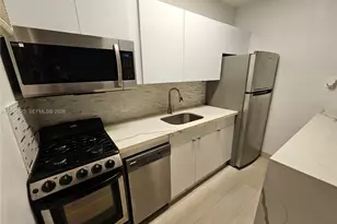 1723 Liberty St, Hollywood, FL 33020 - Photo 3