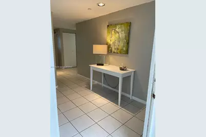 17050 N Bay Rd #407, Sunny Isles Beach, FL 33160 - Photo 3