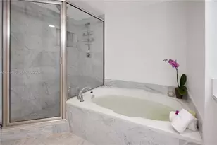 3640 Yacht Club Dr, Aventura, FL 33180 - Photo 15
