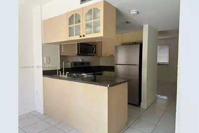 1819 SW 107th Ave #1904, Miami, FL 33165 - Photo 5