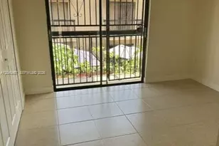 1819 SW 107th Ave, Miami, FL 33165 - Photo 5