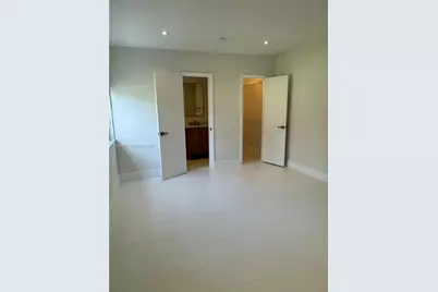 951 E 32nd St, Hialeah, FL 33013 - Photo 3