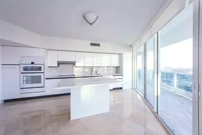 2127 Brickell Ave #2504, Miami, FL 33129 - Photo 11