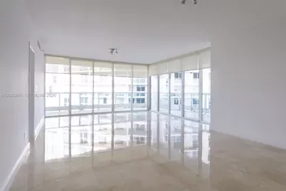 2127 Brickell Ave #2504, Miami, FL 33129 - Photo 9
