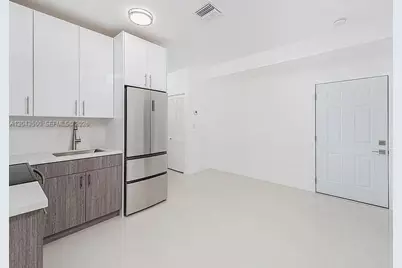 676 NW 47th St #4, Miami, FL 33127 - Photo 3