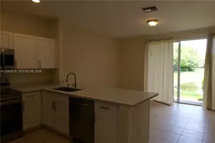 8220 SW 25th Ct, Miramar, FL 33025 - Photo 13