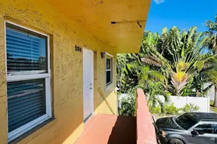 2301 NE 6th Ave, Wilton Manors, FL 33305 - Photo 7