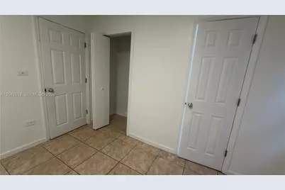 808 84th St #810, Miami Beach, FL 33141 - Photo 19
