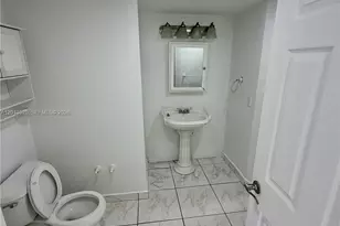 1351 NE Miami Gardens Dr, Miami, FL 33179 - Photo 7