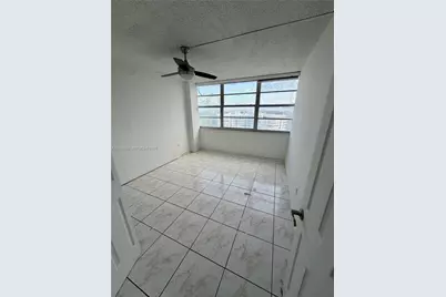 1351 NE Miami Gardens Dr #1215E, Miami, FL 33179 - Photo 9