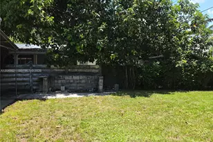 1215 NE 182nd St, North Miami Beach, FL 33162 - Photo 21