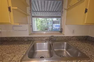 1215 NE 182nd St, North Miami Beach, FL 33162 - Photo 9