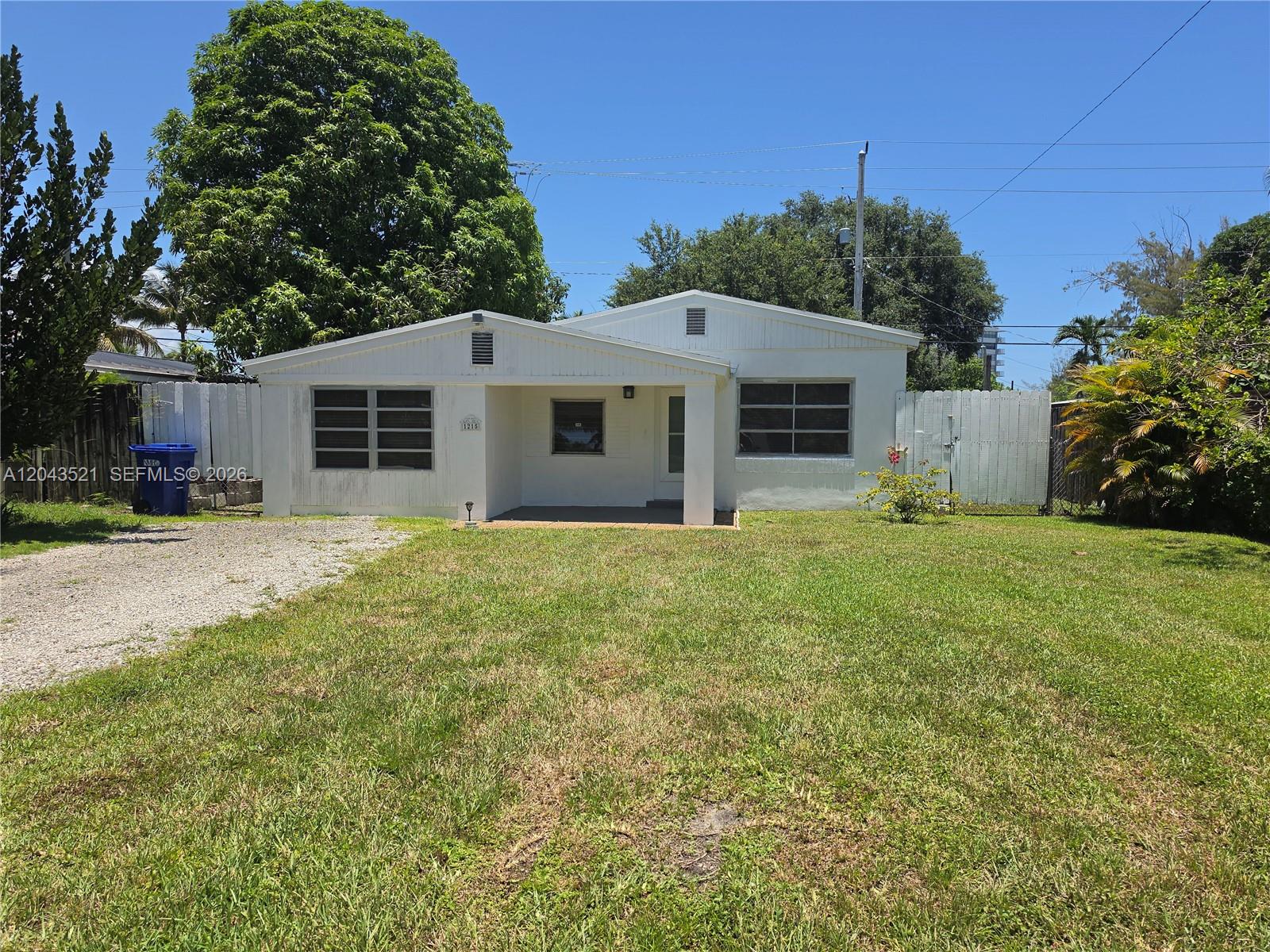 1215 NE 182nd St - 1215 NE 182nd St, North Miami Beach, FL 33162 Luxury Property | Jose Angel Pina
