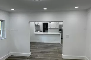261 NW 49th St, Miami, FL 33127 - Photo 27