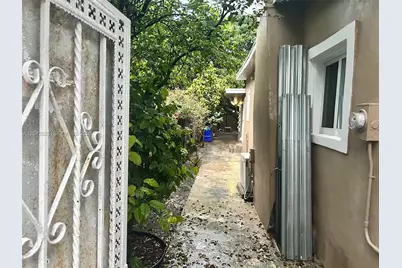 261 NW 49th St #A, Miami, FL 33127 - Photo 51