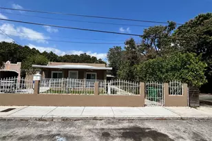 261 NW 49th St, Miami, FL 33127 - Photo 3