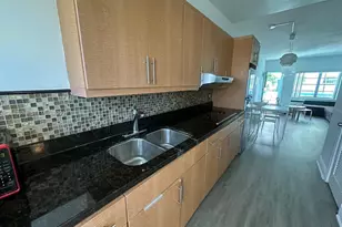 6498 Collins Ave, Miami Beach, FL 33141 - Photo 11