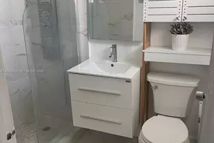 6498 Collins Ave, Miami Beach, FL 33141 - Photo 15
