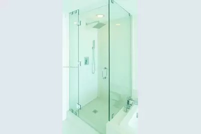 650 NE 32nd St #1102, Miami, FL 33137 - Photo 11