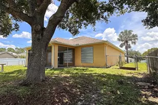 7975 105th Ave, Vero Beach, FL 32967 - Photo 7