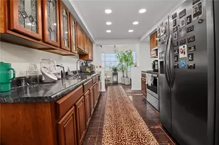 9720 Palmetto Club Ln W, Miami, FL 33157 - Photo 7