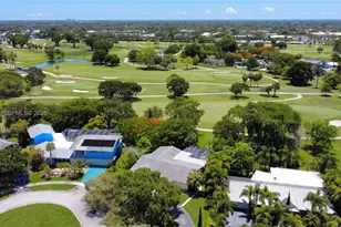 9720 Palmetto Club Ln W, Miami, FL 33157 - Photo 3