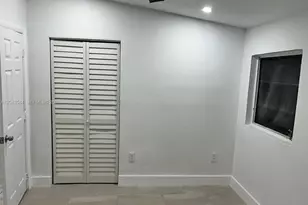 261 NW 49th St, Miami, FL 33127 - Photo 27