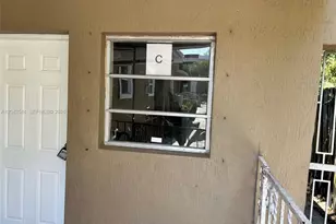 261 NW 49th St, Miami, FL 33127 - Photo 15