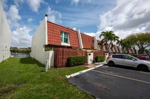 13949 SW 84th St, Miami, FL 33183 - Photo 9