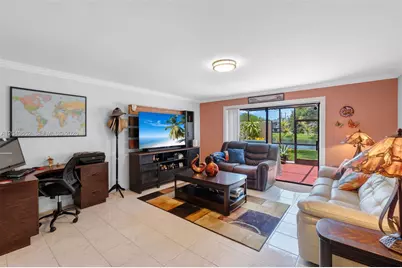 1121 NW 98th Ter #119, Pembroke Pines, FL 33024 - Photo 3