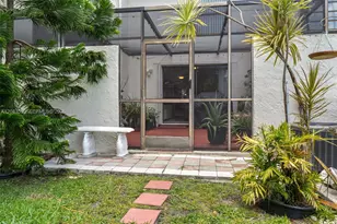 1121 NW 98th Terrace, Pembroke Pines, FL 33024 - Photo 25