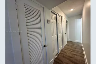 2500 Johnson St #19, Hollywood, FL 33020 - Photo 9