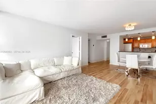 600 NE 36th St, Miami, FL 33137 - Photo 5