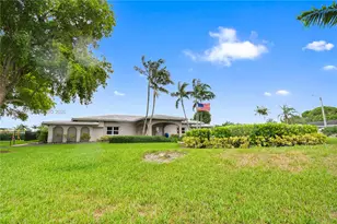 7111 NW 58th St, Tamarac, FL 33321 - Photo 27