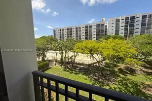 16919 N Bay Rd, Sunny Isles Beach, FL 33160 - Photo 17