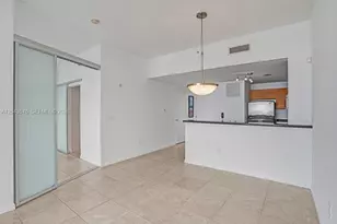 725 NE 22nd St, Miami, FL 33137 - Photo 9