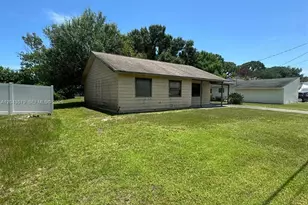 6100 Tangelo Dr, Fort Pierce, FL 34982 - Photo 5
