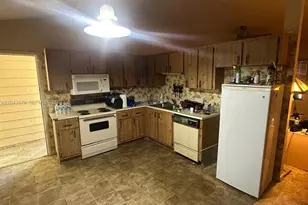 6100 Tangelo Dr, Fort Pierce, FL 34982 - Photo 7