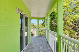 19 Park Dr, Key Largo, FL 33037 - Photo 11