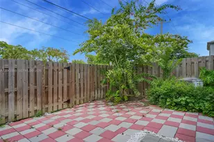 11889 NW 47th Manor, Coral Springs, FL 33076 - Photo 11