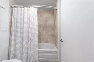 690 SW 1st Ct, Miami, FL 33130 - Photo 25