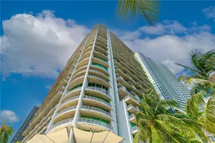 690 SW 1st Ct, Miami, FL 33130 - Photo 1