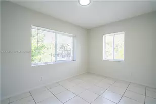 666 NE 80th St, Miami, FL 33138 - Photo 11