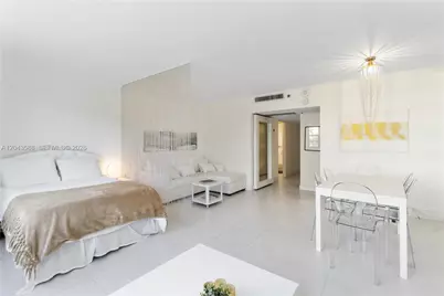 100 Lincoln Rd #306, Miami Beach, FL 33139 - Photo 3