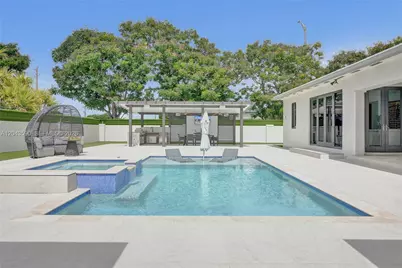 2600 SW 128th Ct, Miami, FL 33175 - Photo 35